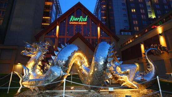 EUR 560 Daily freeroll slot tournament at Slotty Dubai Casino