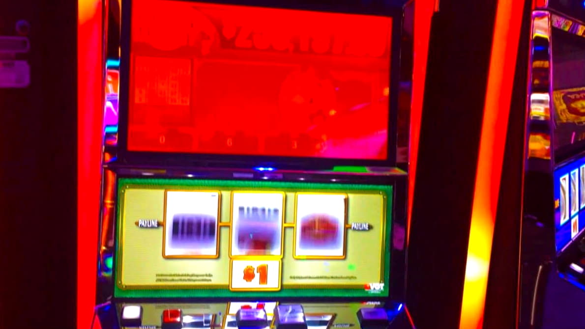 EUR 330 Daily freeroll slot tournament at Net Bet Casino