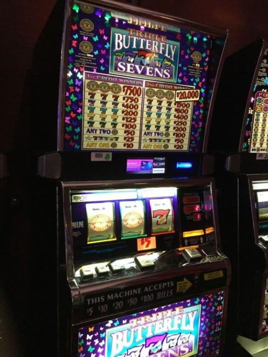 11 free casino spins at Casino Luck