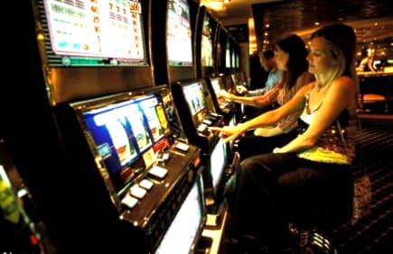 945% First deposit bonus at Magic Red Casino