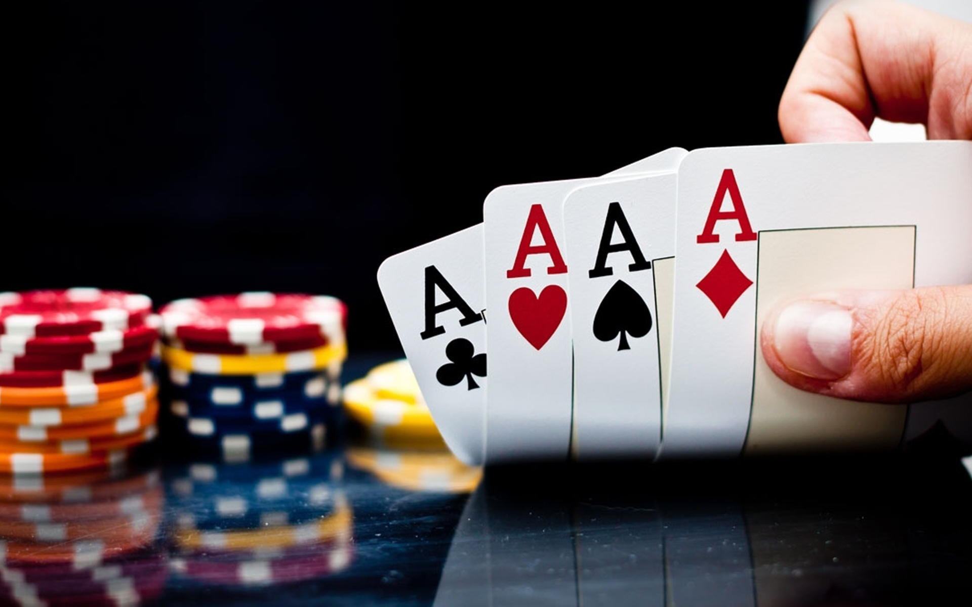 885% Deposit match bonus at Casino Luck
