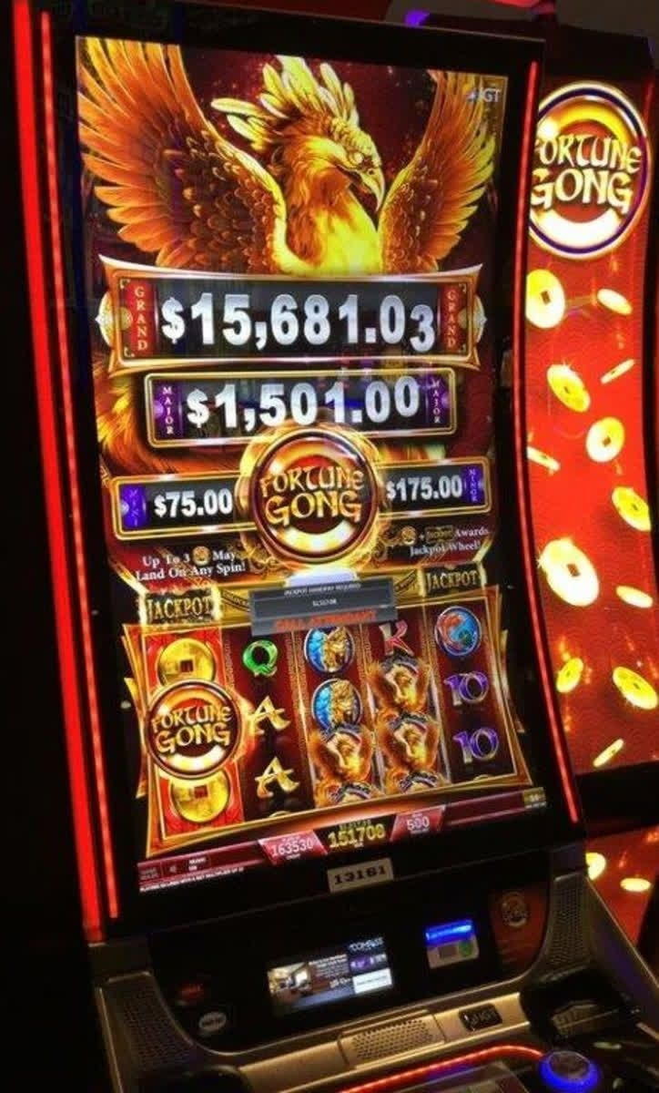 Eur 740 Mobile freeroll slot tournament at Wild Slots Casino