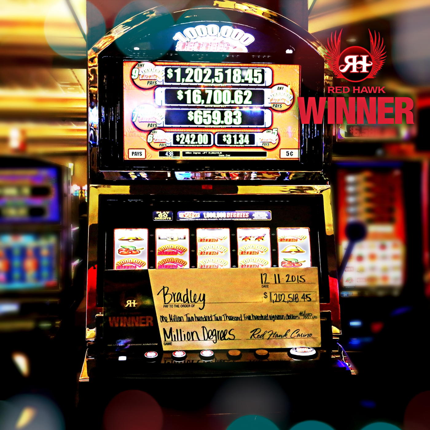 EUR 830 Mobile freeroll slot tournament at Black Lotus Casino