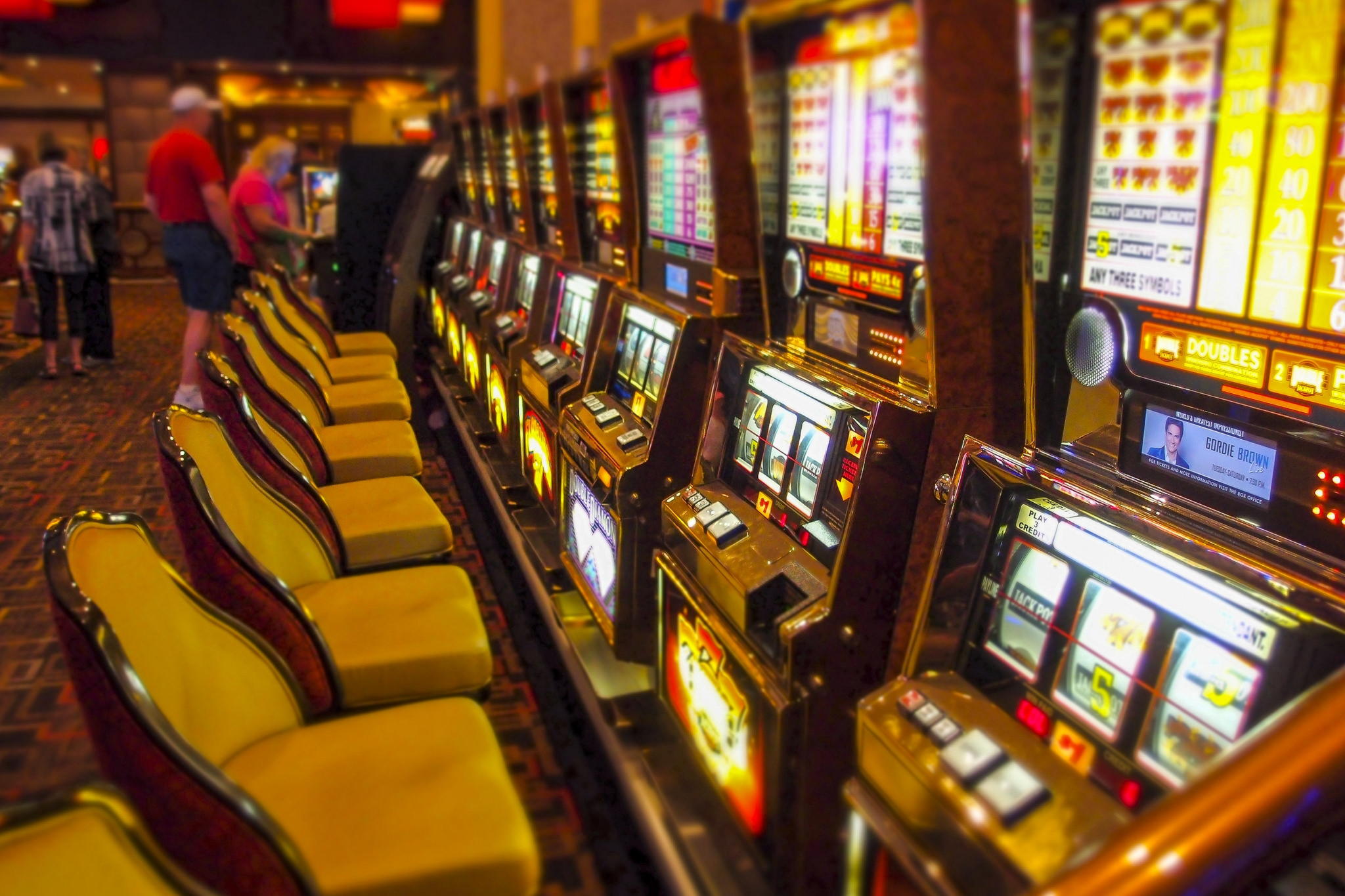 €444 Casino tournaments freeroll at Magic Red Casino