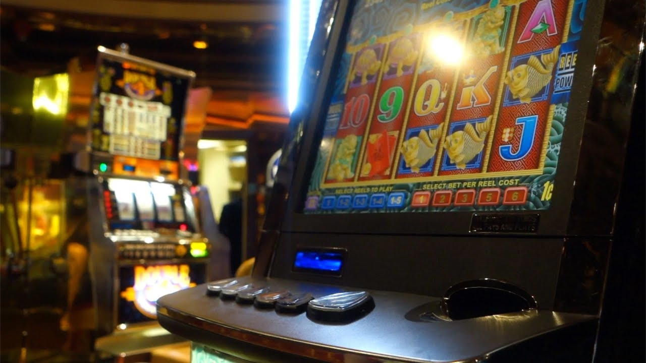 €235 Casino chip at Slotty Dubai Casino