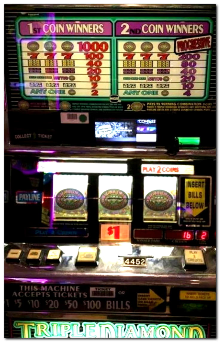 $320 casino chip at CasiPlay Casino