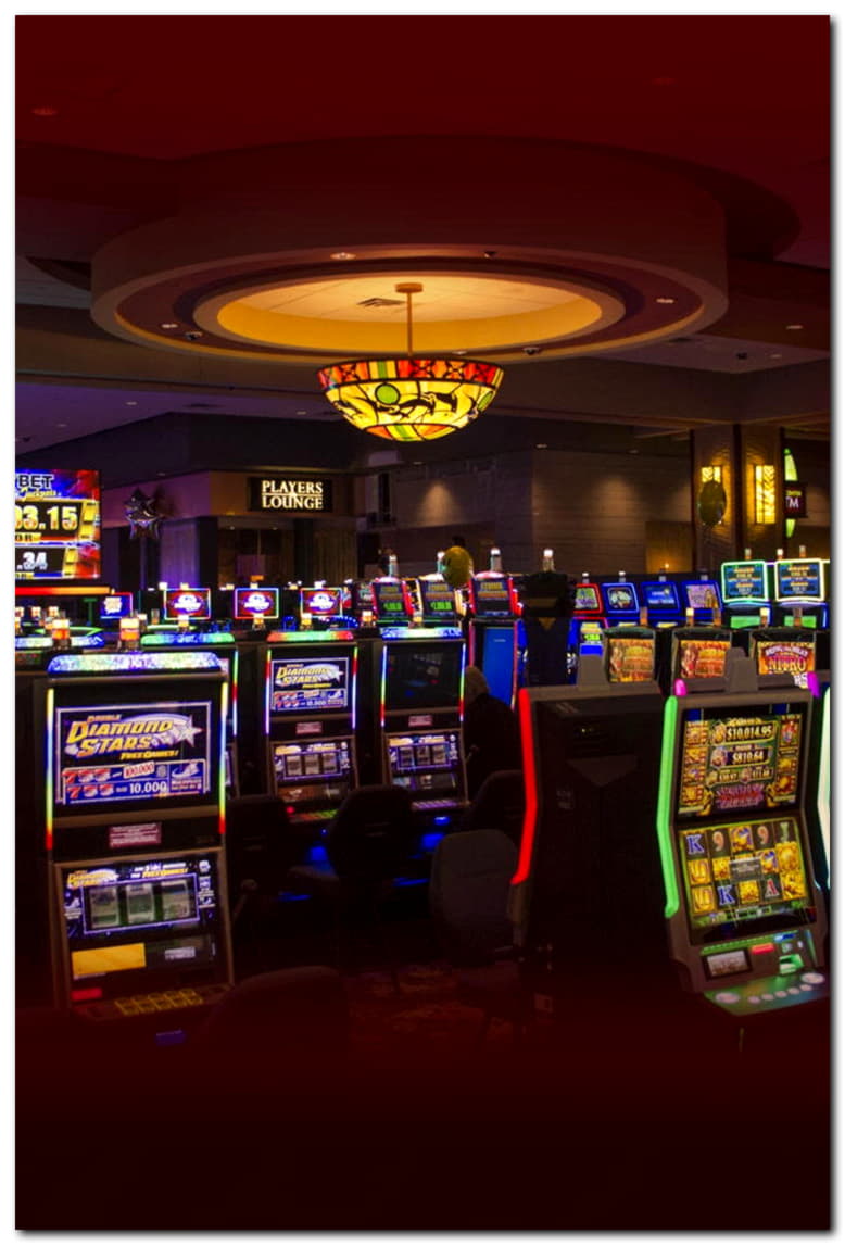 EUR 440 Daily freeroll slot tournament at Unique Casino