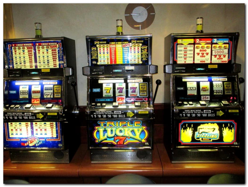 EUR 675 Casino Tournament at Unique Casino