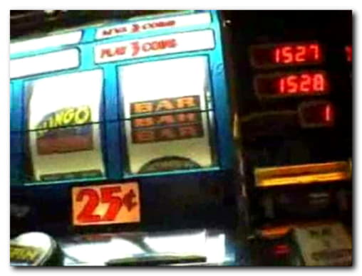11 free spins casino at Slotty Dubai Casino