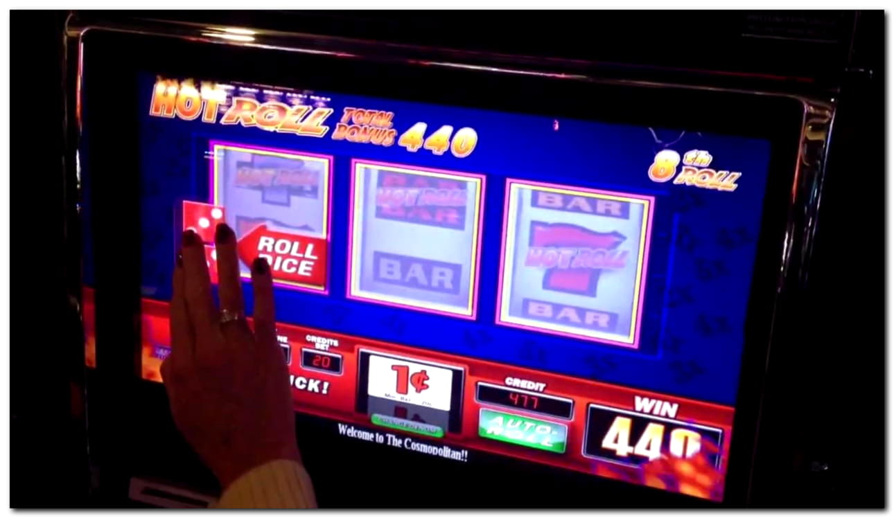 €235 Daily freeroll slot tournament at Casino-X