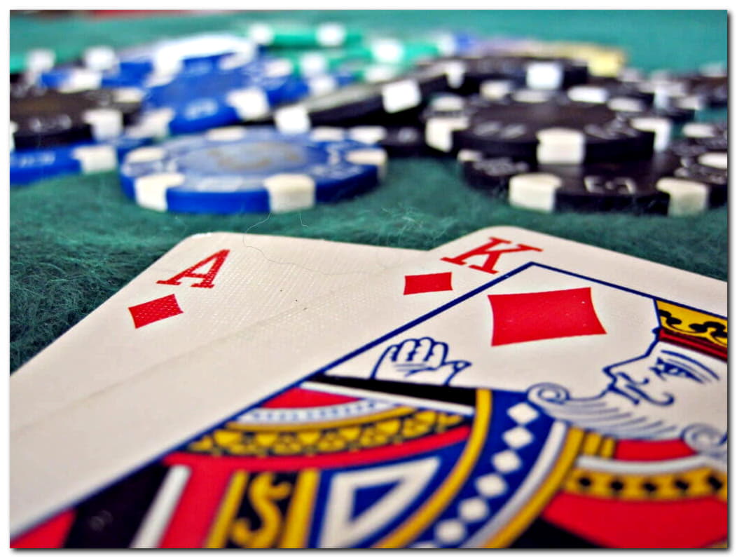 EUR 99 Daily freeroll slot tournament at Wix Stars Casino