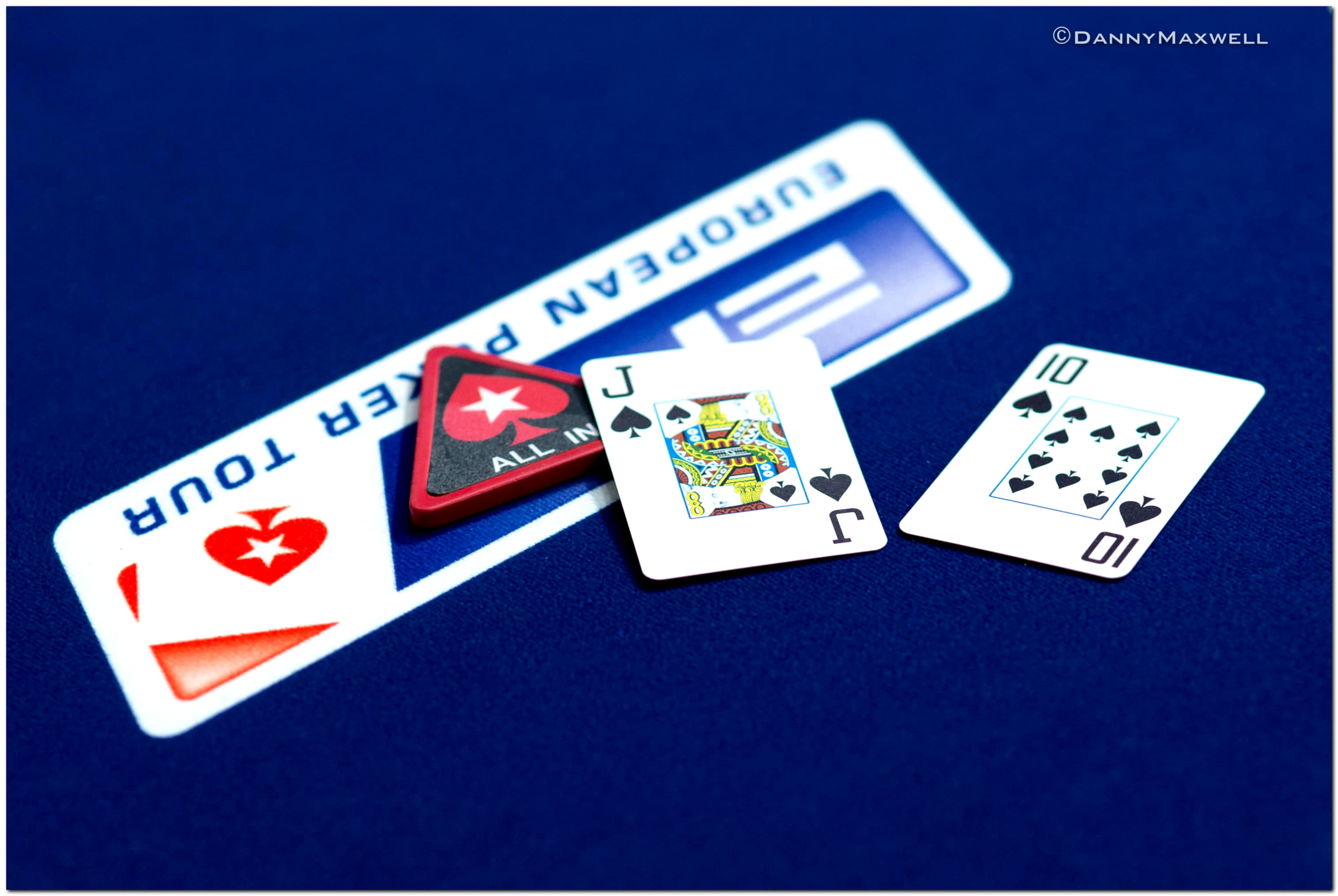 215 free casino spins at Slotty Dubai Casino