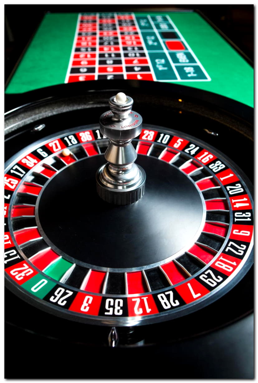 $444 No deposit casino bonus at Unique Casino