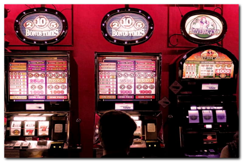 EUR 760 Mobile freeroll slot tournament at Red Ping Win Casino