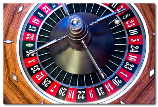 $430 Daily freeroll slot tournament at Red Bet Casino
