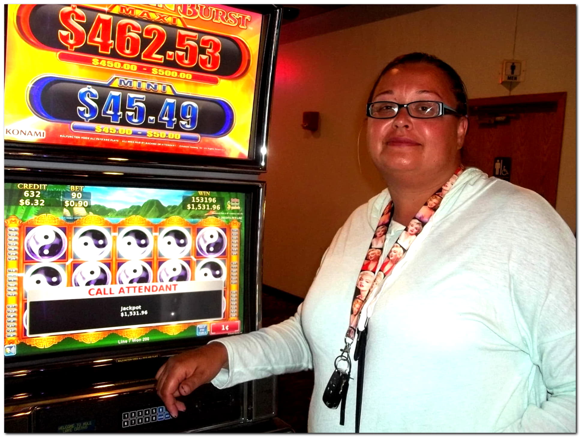 €275 Free Cash at Black Lotus Casino