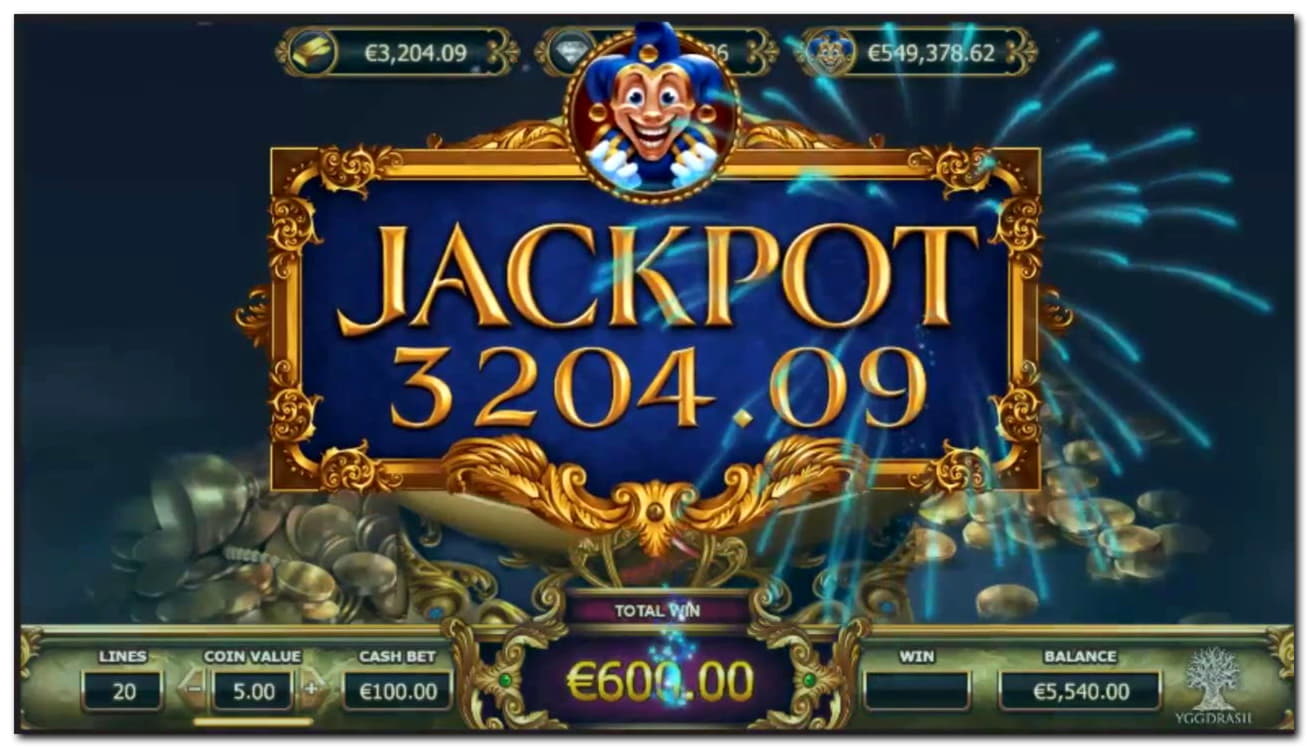 EUR 690 Daily freeroll slot tournament at Red Bet Casino