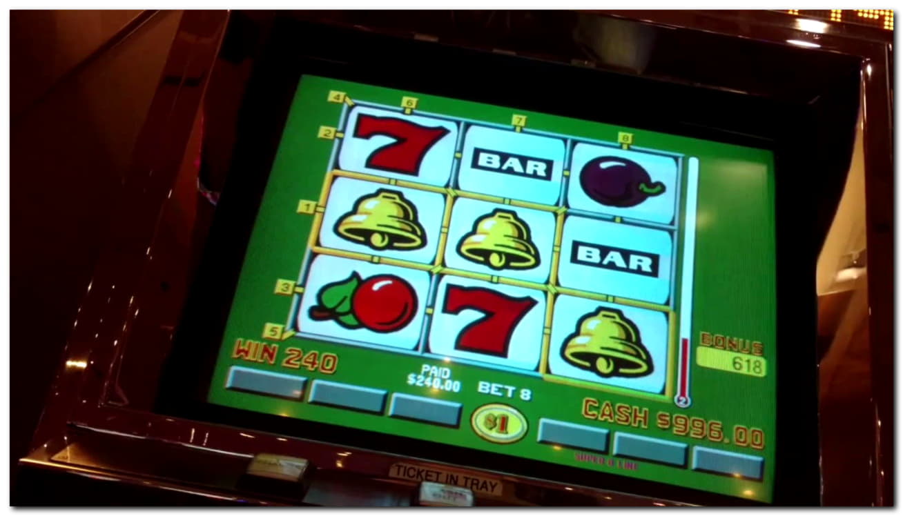 200% First deposit bonus at Magic Red Casino