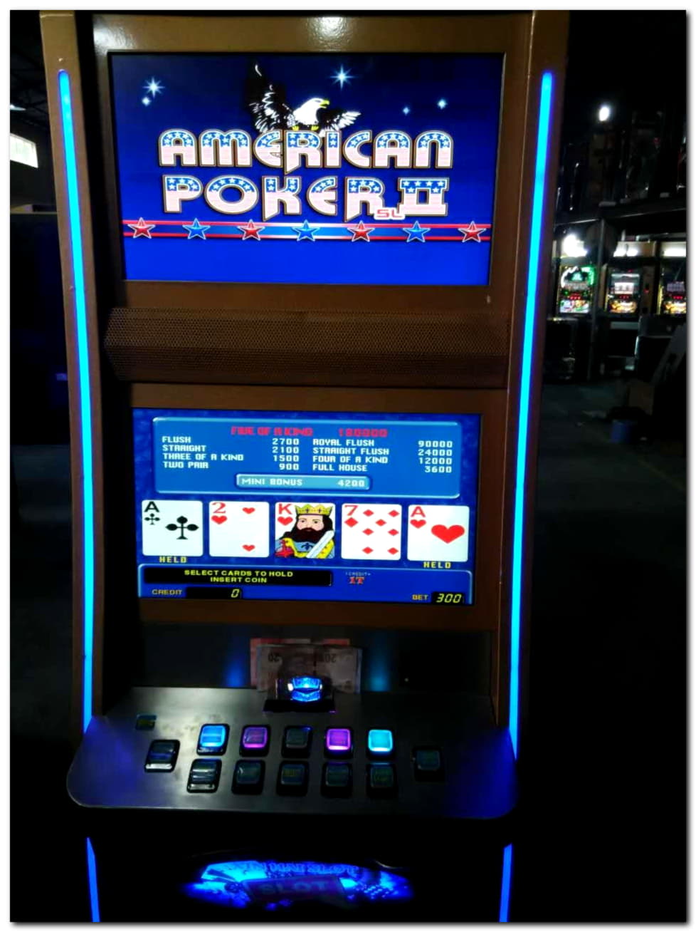985% Signup casino bonus at CasiPlay Casino