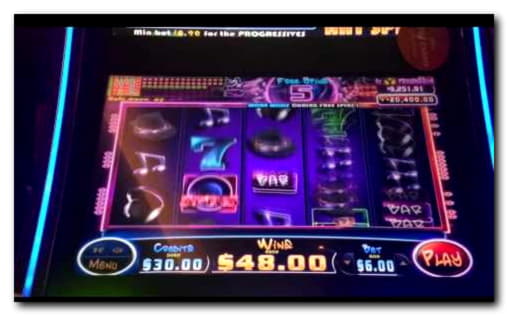 750% Deposit Match Bonus at Magic Red Casino