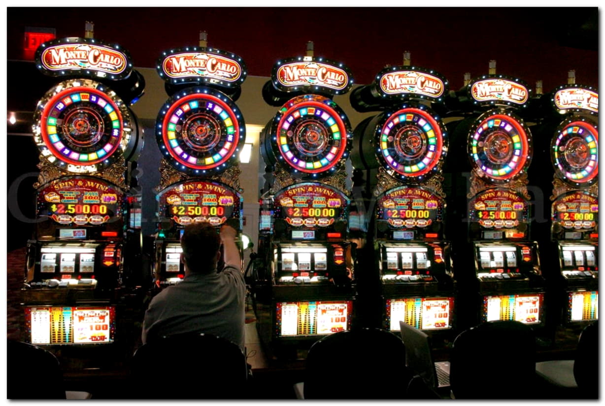 EUR 830 Casino tournaments freeroll at Black Lotus Casino