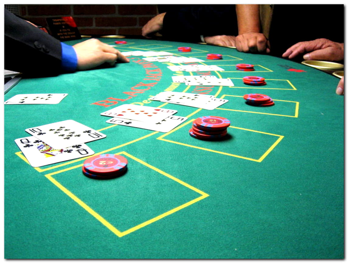 EUR 320 Free chip casino at Red Bet Casino