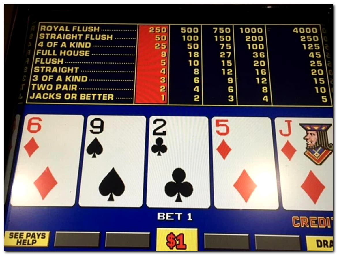 Eur 485 Free Casino Chip at CasiPlay Casino