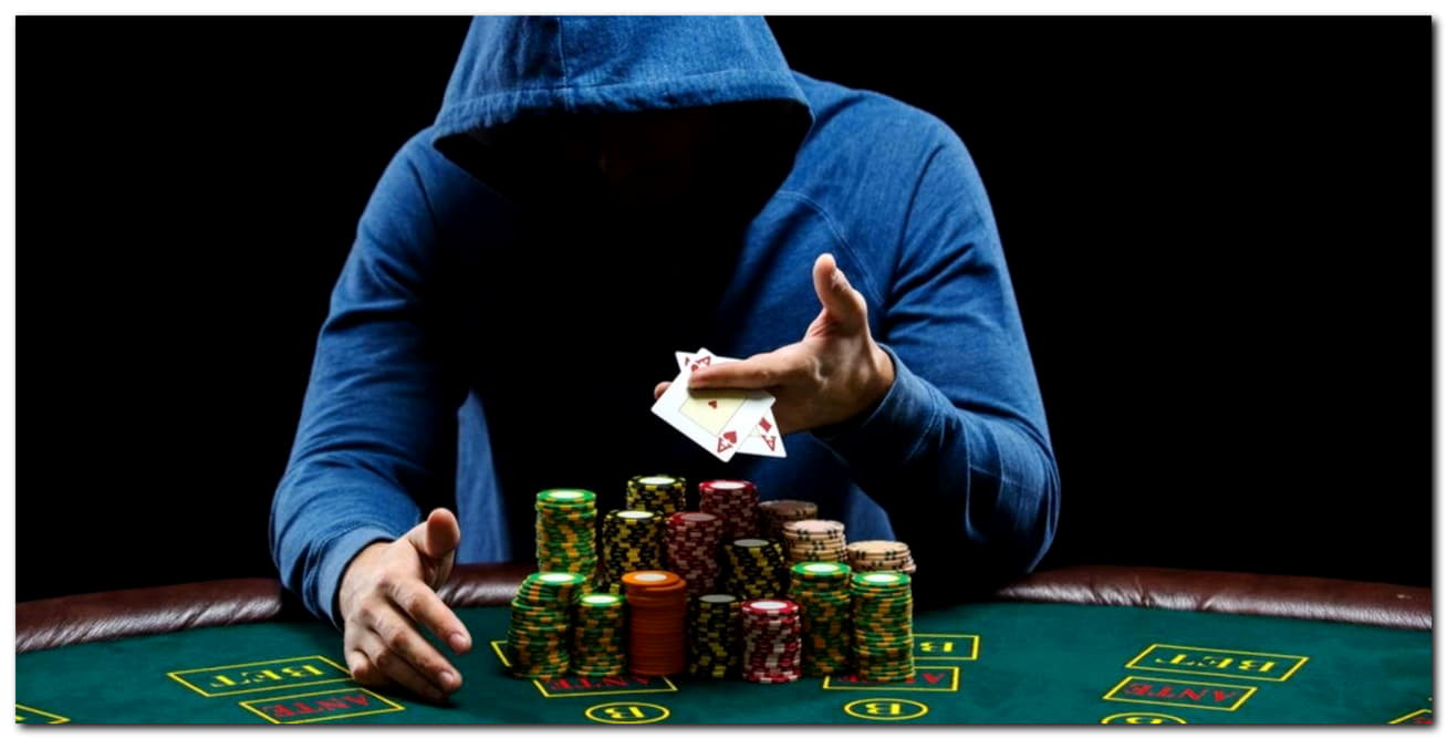 EUR 640 Mobile freeroll slot tournament at Spin Up Casino