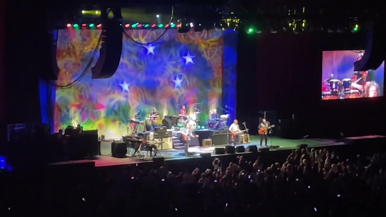 Ringo Starr & His All Starr Band / Steve Lukather – Africa