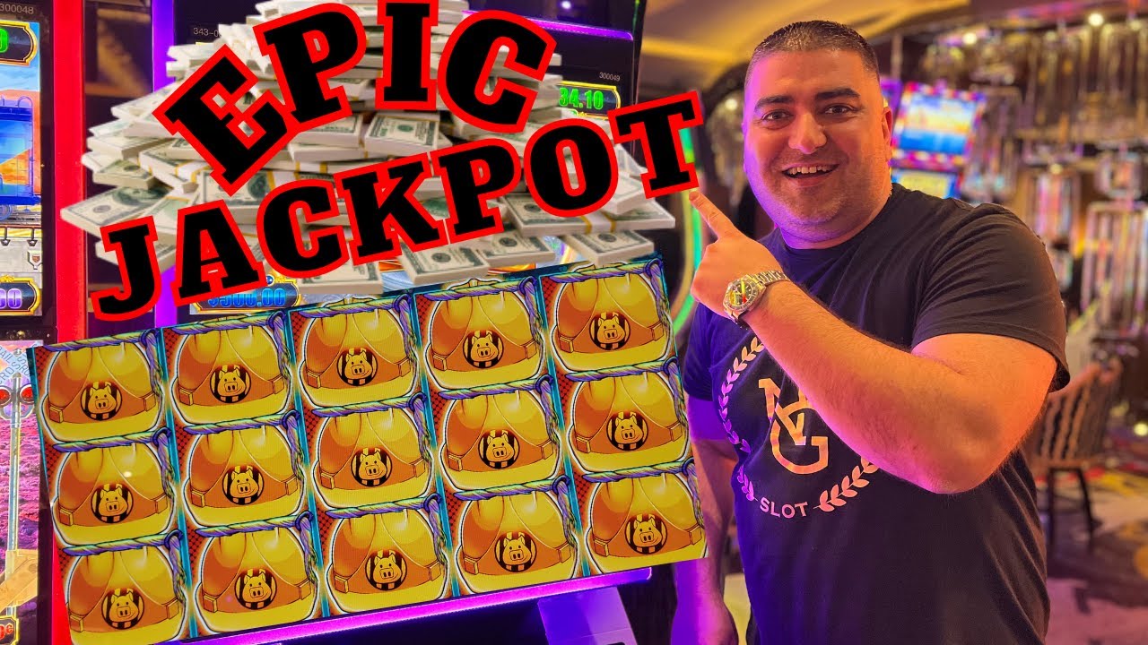 I Won MASSIVE JACKPOT On Huff N Puff Then 0 MAX BET Bonus On Piggy Bankin